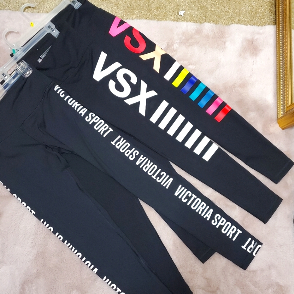 3 Pairs Of Vs Leggings Bundle - image 1